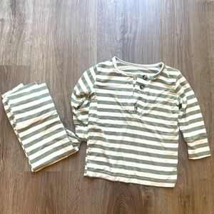 Like New Lou Lou Set